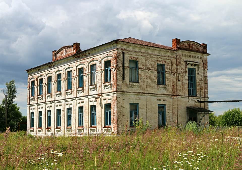 Ristrutturazione casa di campagna: idee per ogni stanza Ristrutturare casa in campagna